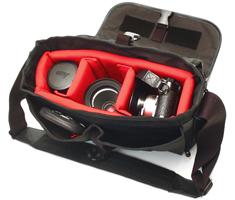 Artisan & Artist Acam 7100 CANVAS/NYLON camerabag black