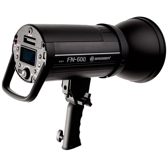 Bresser FN-600 TTL Nikon Flash + Battery