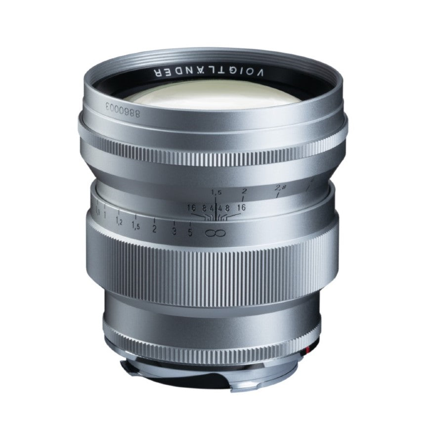 Voigtländer Nokton 75mm f/1.5 Silver