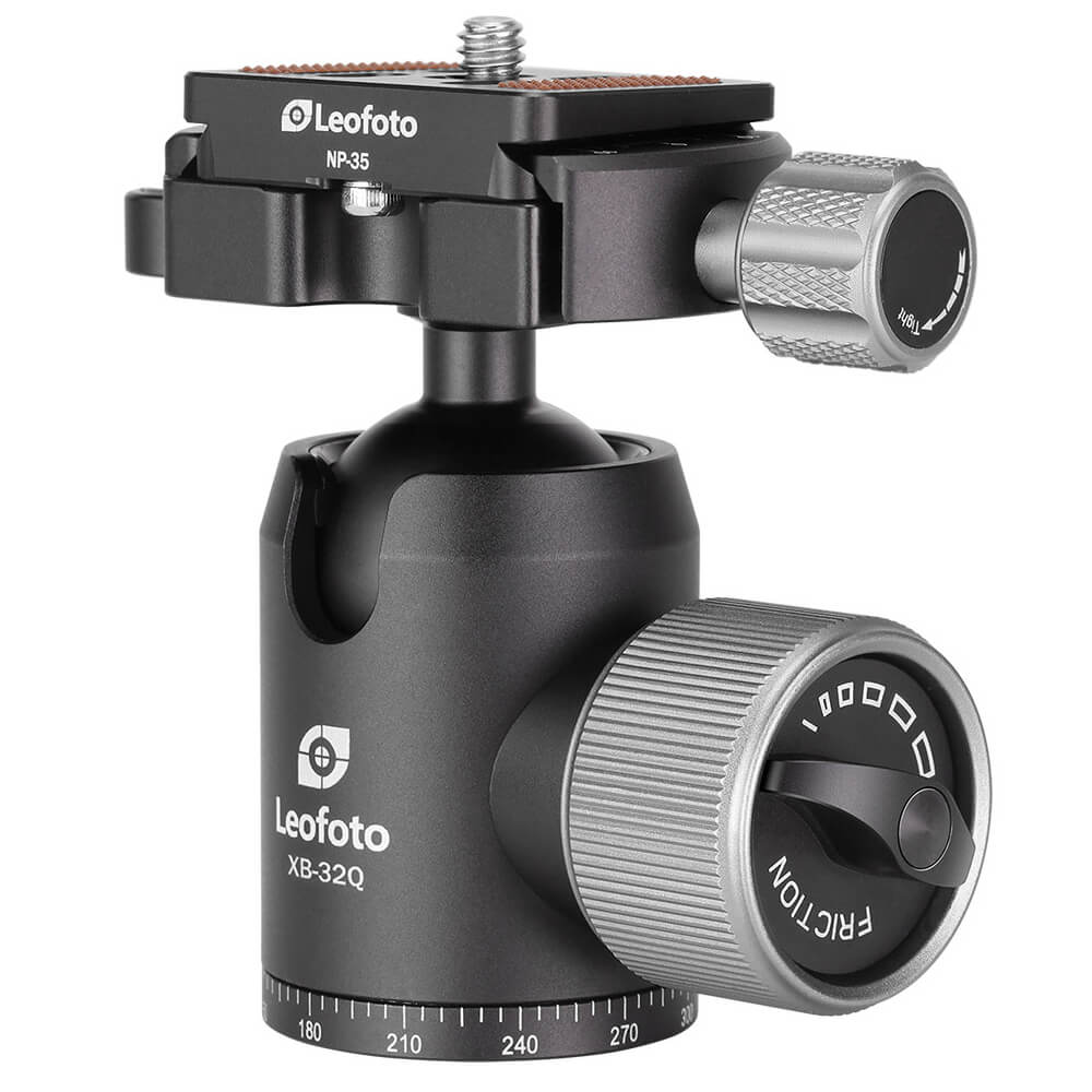 Leofoto Urban LX-225CT Carbon Tripod with XB-32Q Ball Head