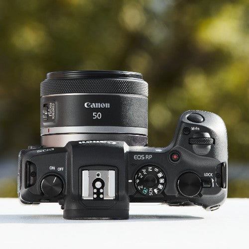 Canon EOS RP + RF 50MM f/1.8 STM