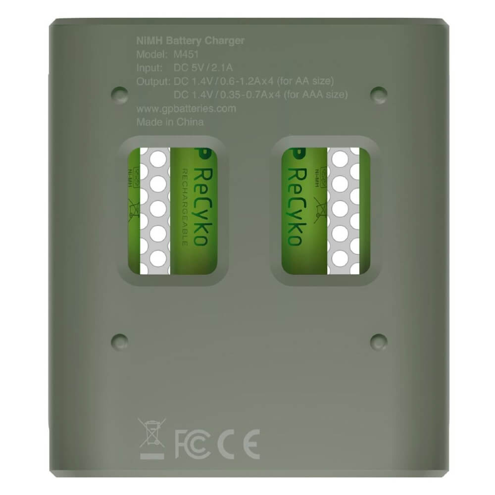 GP M451 USB battery charger + 4x ReCyko AA 960mAh batteries