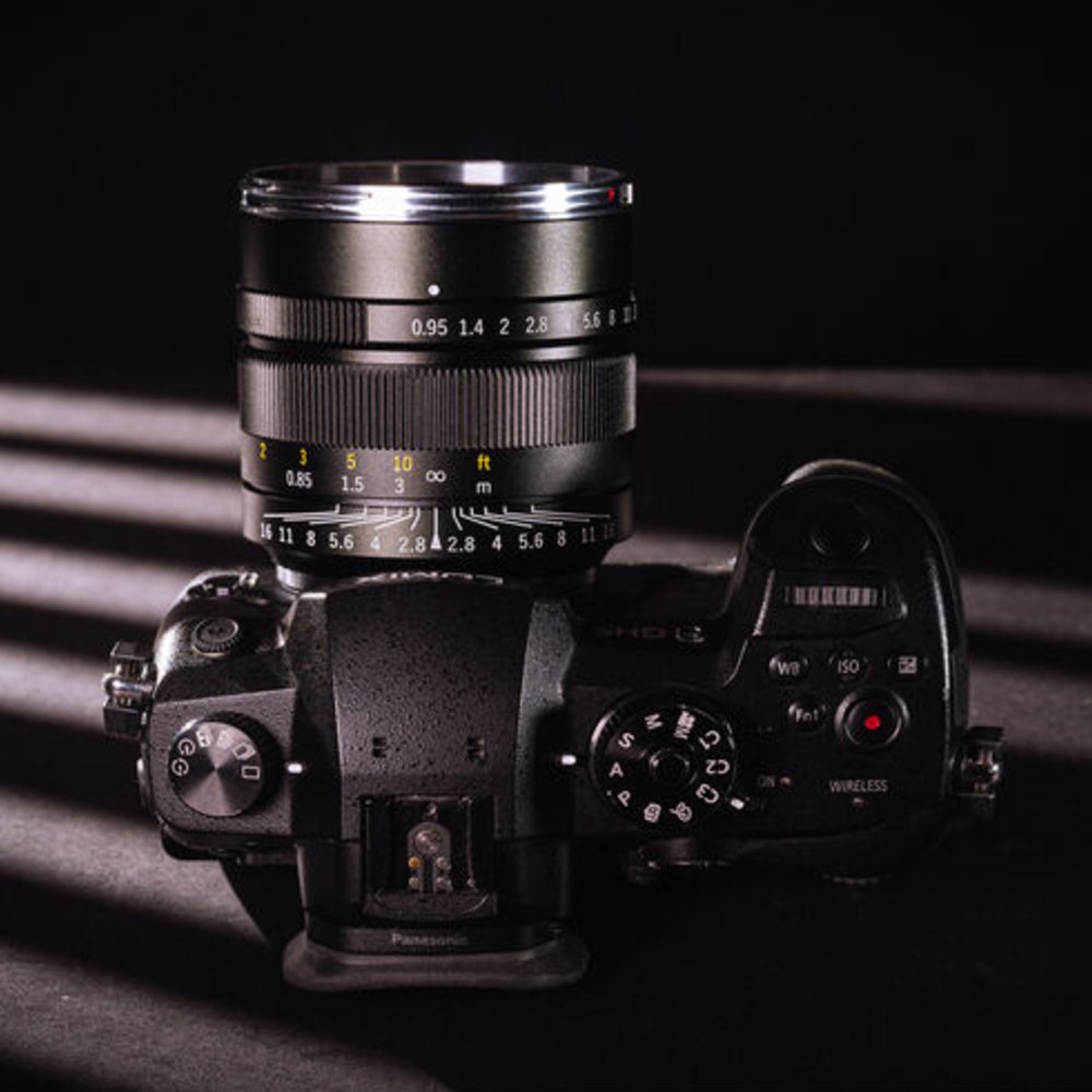 Zhongyi Mitakon 17mm f/0.95 Black MFT