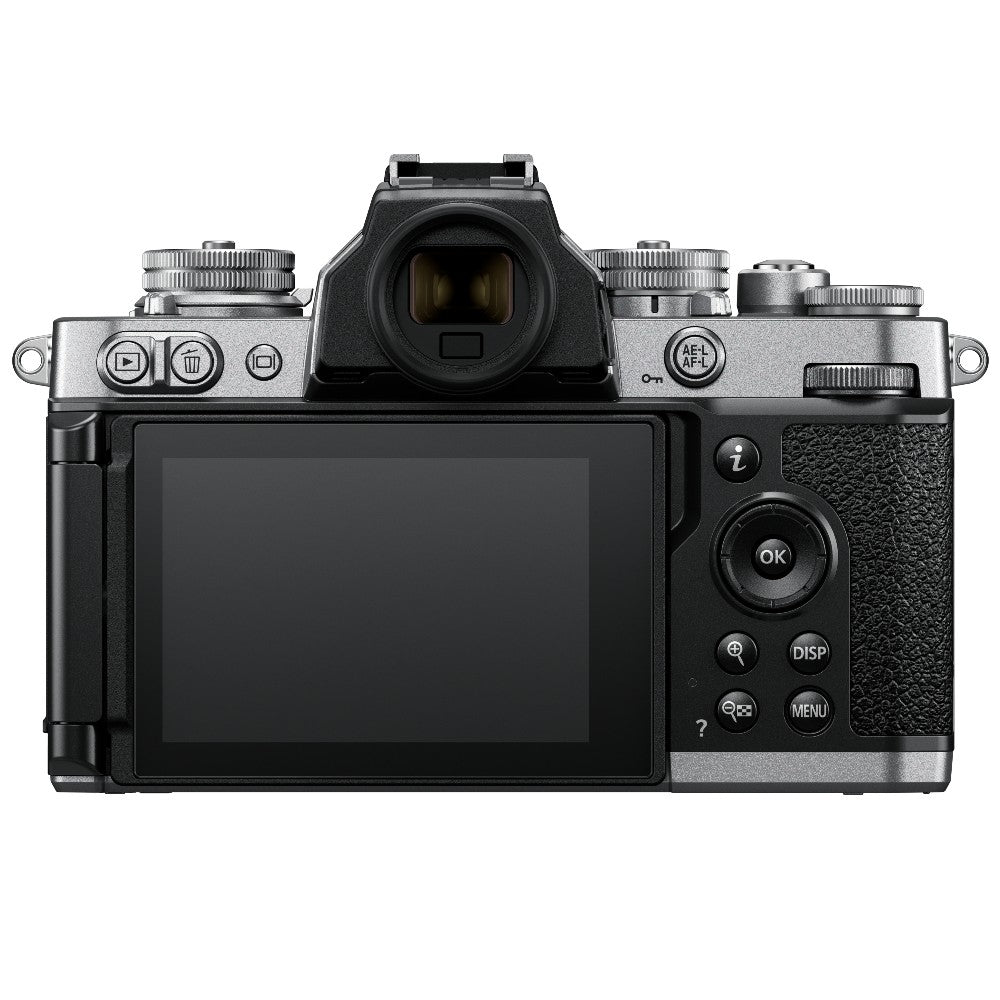 Nikon Z fc + Nikon Z DX 18-140mm f/3.5-6.3 VR