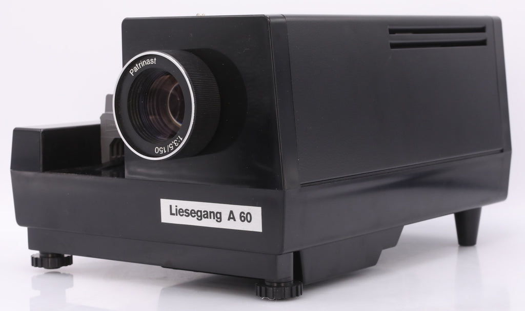 Liesegang A60 Middenformaat Diaprojector + 150mm F/3.5 Patrinast occasion