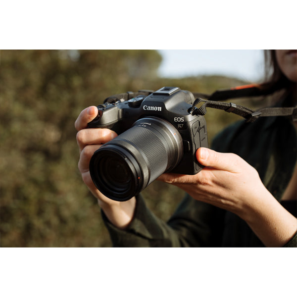 Canon EOS R7 Body
