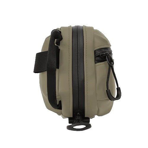 WANDRD Tech Bag Medium - Yuma Tan
