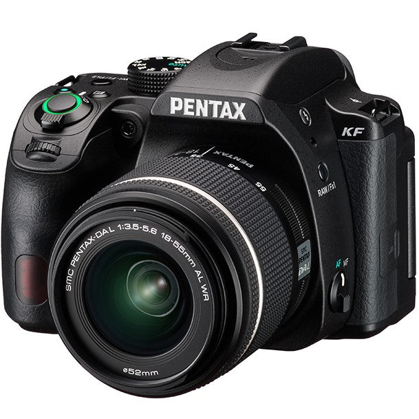 Pentax KF Black + 18-55 WR