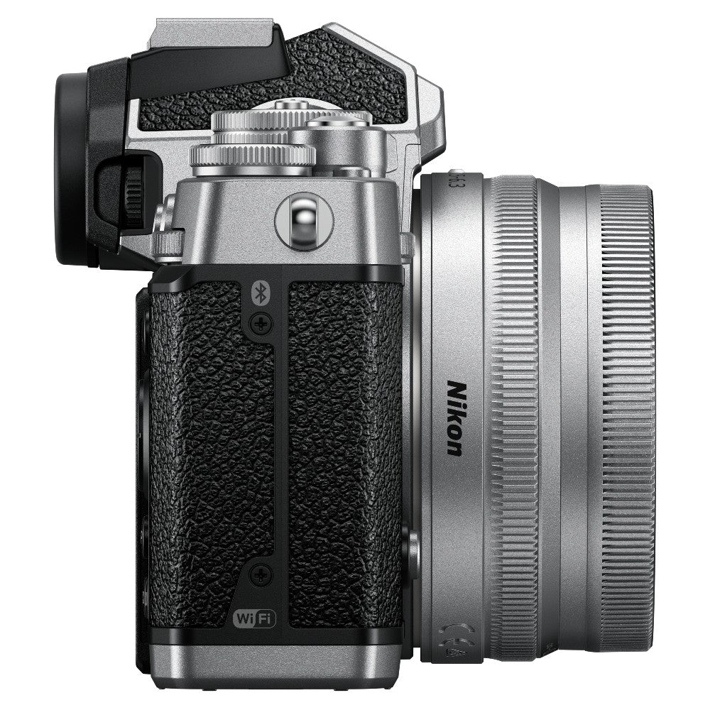Nikon Z fc + DX 16-50 Silver + DX 50-250