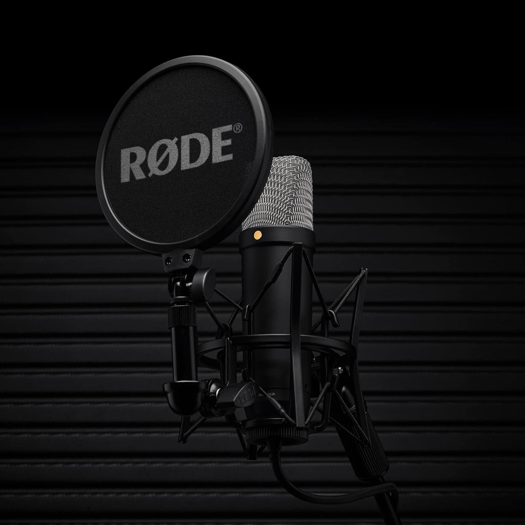 RØDE NT1 5th Gen condenser microphone black