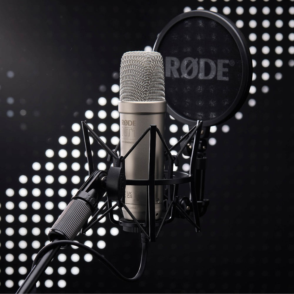 RØDE NT1 5th Gen condenser microphone silver