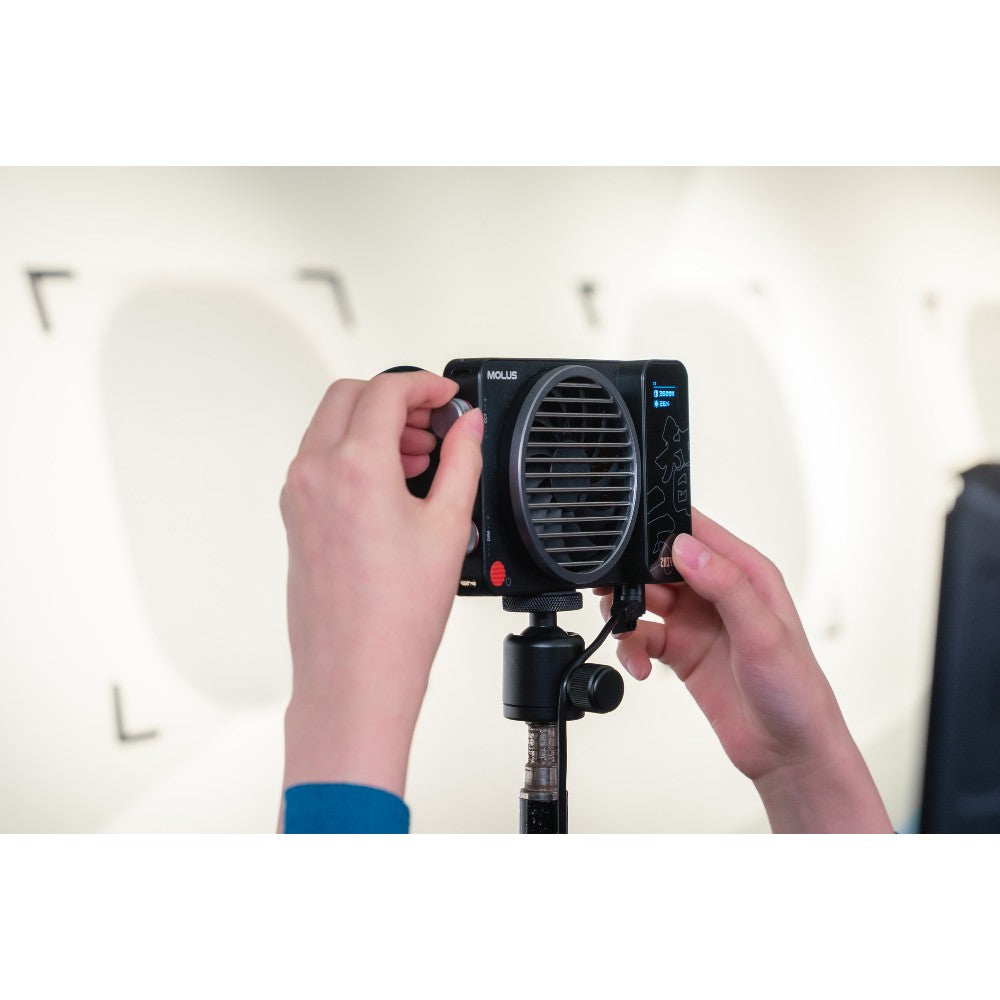 Zhiyun Molus X100