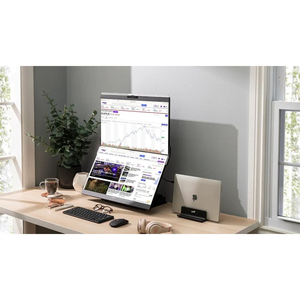 Mobile Pixels Geminos 24-inch dual monitor