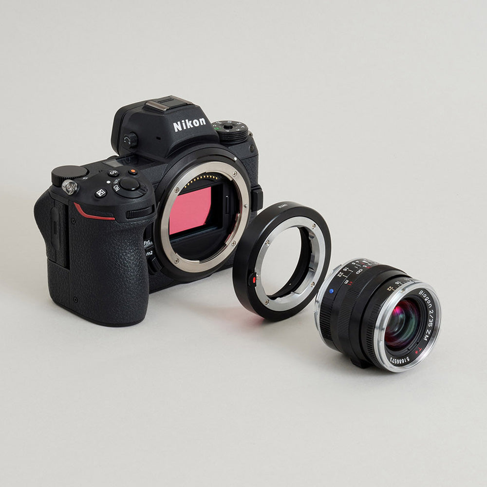 Urth Lens Mount adapter: Compatible with Leica M Lens to Nikon Z Camera Body