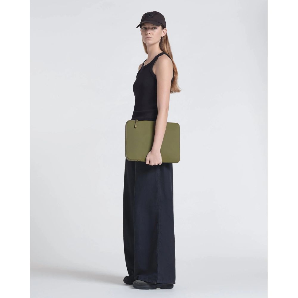 Urth Naos 15/16" Laptop Sleeve (green)