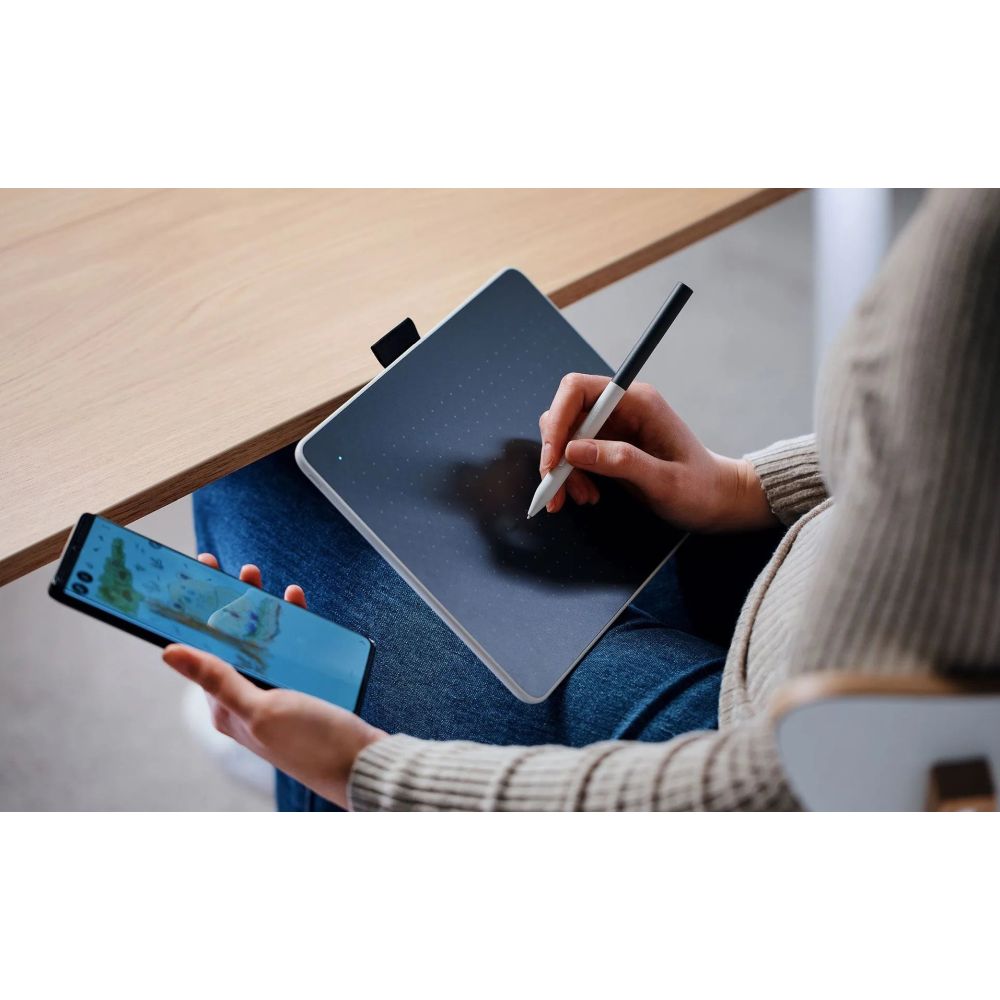 Wacom One M pen tablet