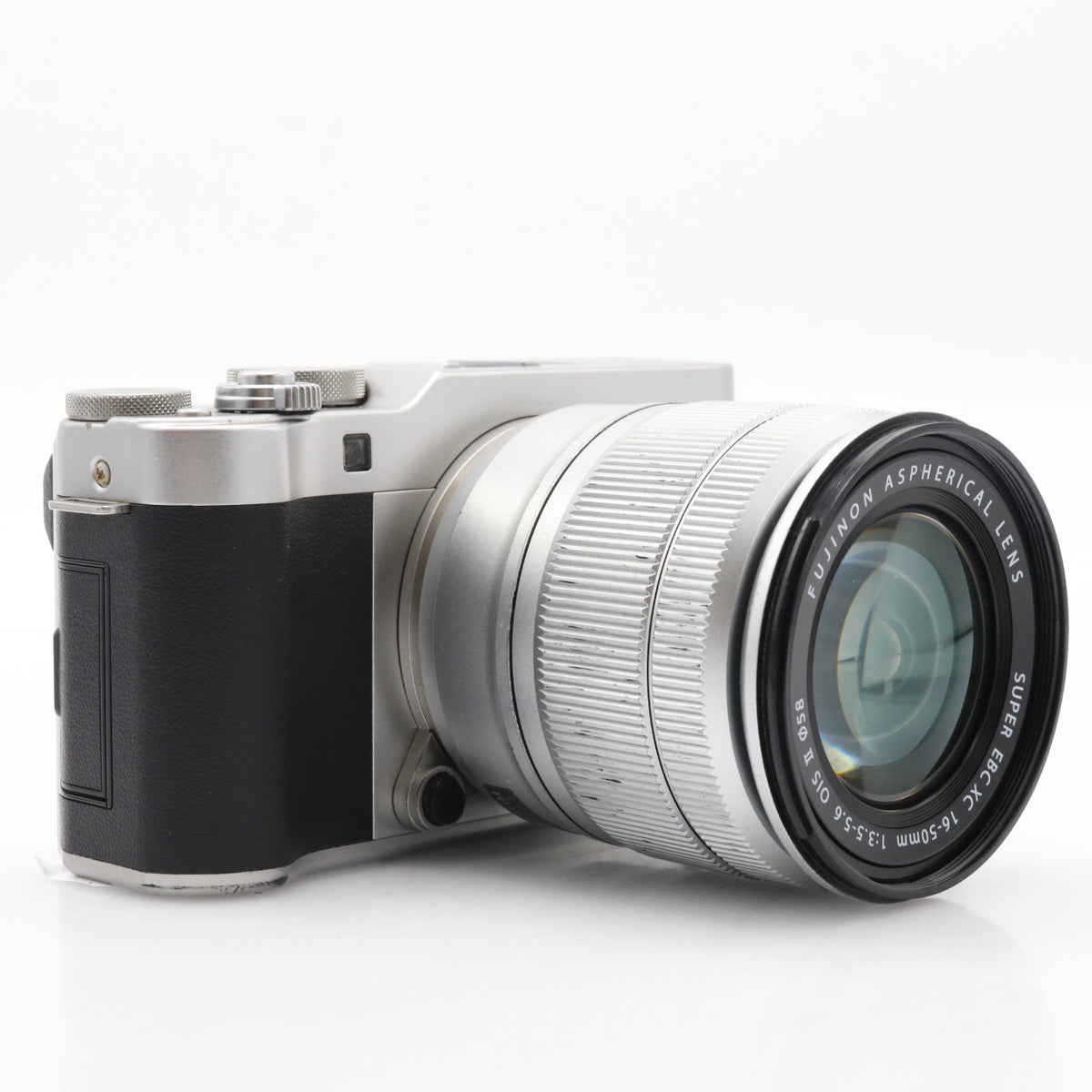 Fujifilm X-A3 black/silver + 16-50mm OIS II zilver occasion