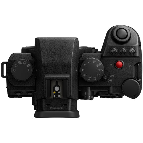Panasonic Lumix DC-S5 IIX body + Lumix S 14-28mm f/4-5.6 Macro