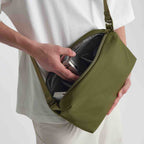 Urth Dolomite Camera Sling green