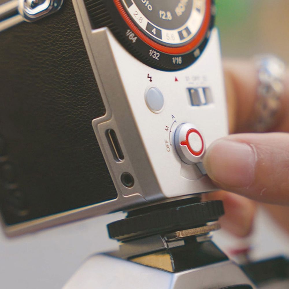 Godox Retro Lux Cadet camera flash