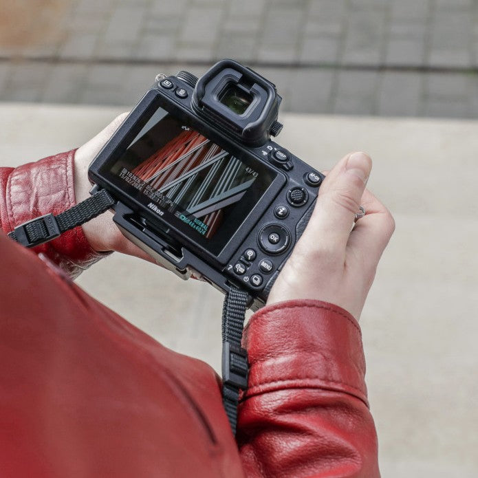 SPINN.DESIGN Swift-Lock Camera Carrying Plate