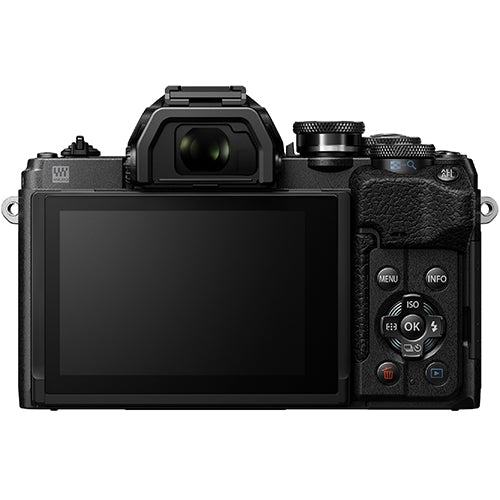 Olympus OM-D E-M10 mark IV black + ED 14-150mm II Special Edition