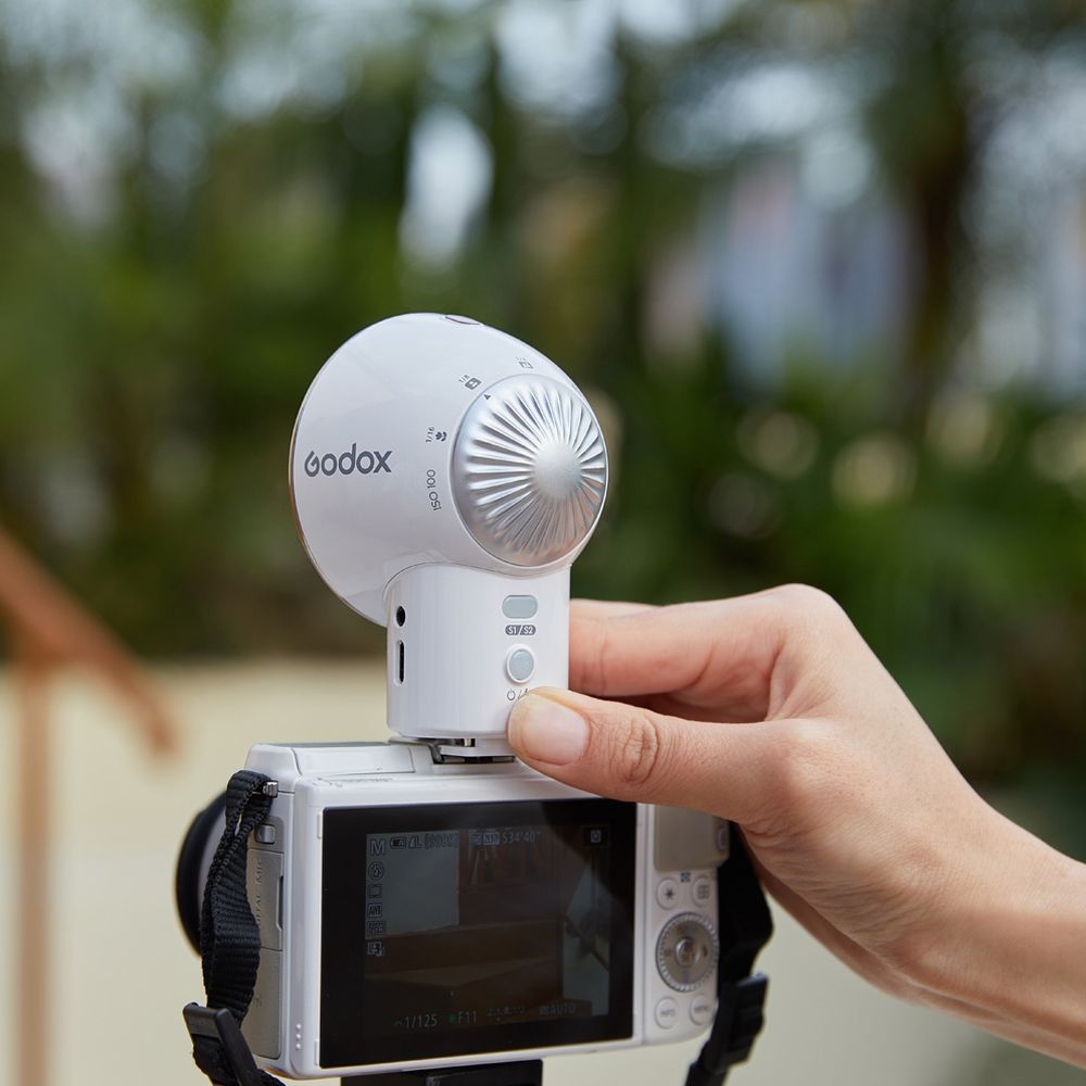 Godox Retro Lux Eleven Retro Camera Flash
