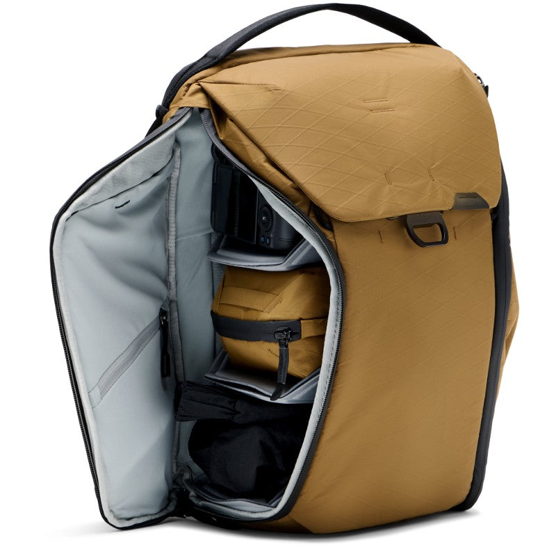 Peak Design Coyote Everyday Backpack 20L v2