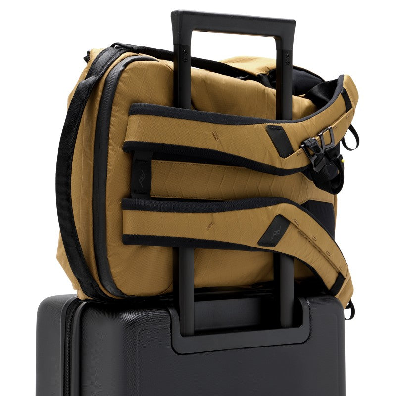 Peak Design Coyote Everyday Backpack 20L v2