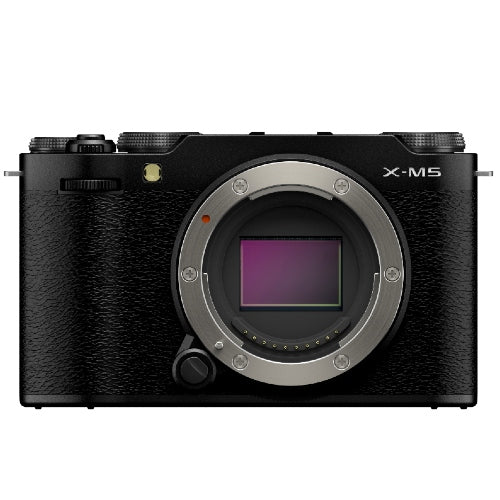 Fujifilm X-M5 body black + XC 35mm f/2.0