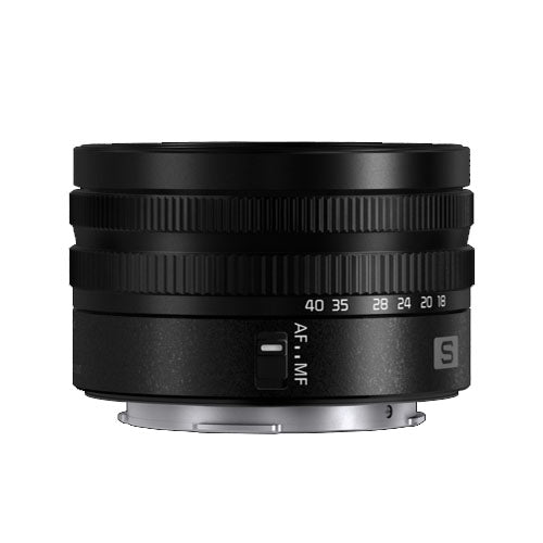 Panasonic Lumix DC-S5 IIX body + Lumix S 18-40mm f/4.5-6.3