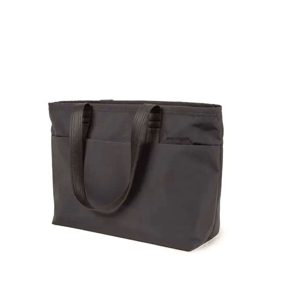 Moment Everything Tech Tote 19L - V2 - black