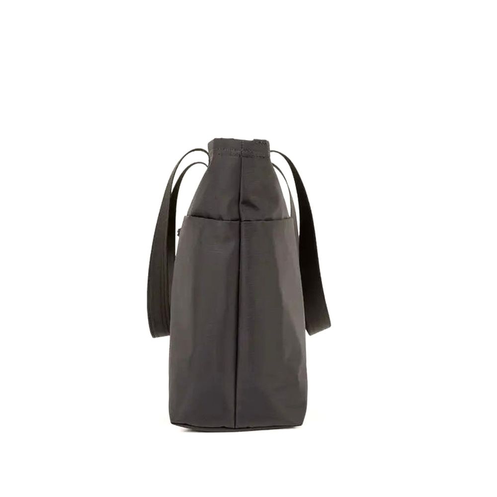 Moment Everything Tech Tote 19L - V2 - black