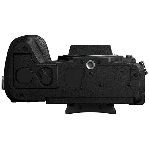 Panasonic Lumix DC-G97 + Lumix G Vario 14-140mm f/3.5-5.6 Power OIS WR