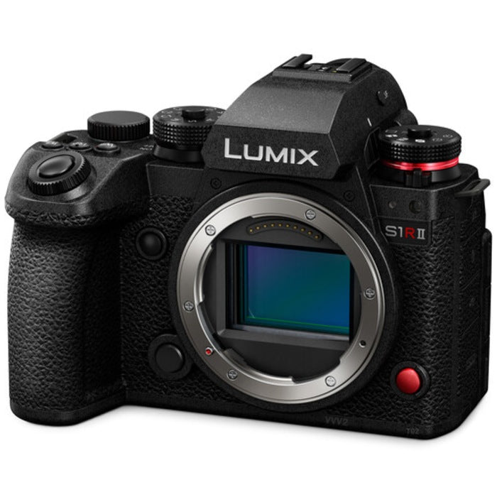 Panasonic Lumix DC-S1R II + Lumix S 24-105mm f/4.0 Macro OIS