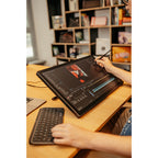 Wacom Cintiq 24 Touch (2025)