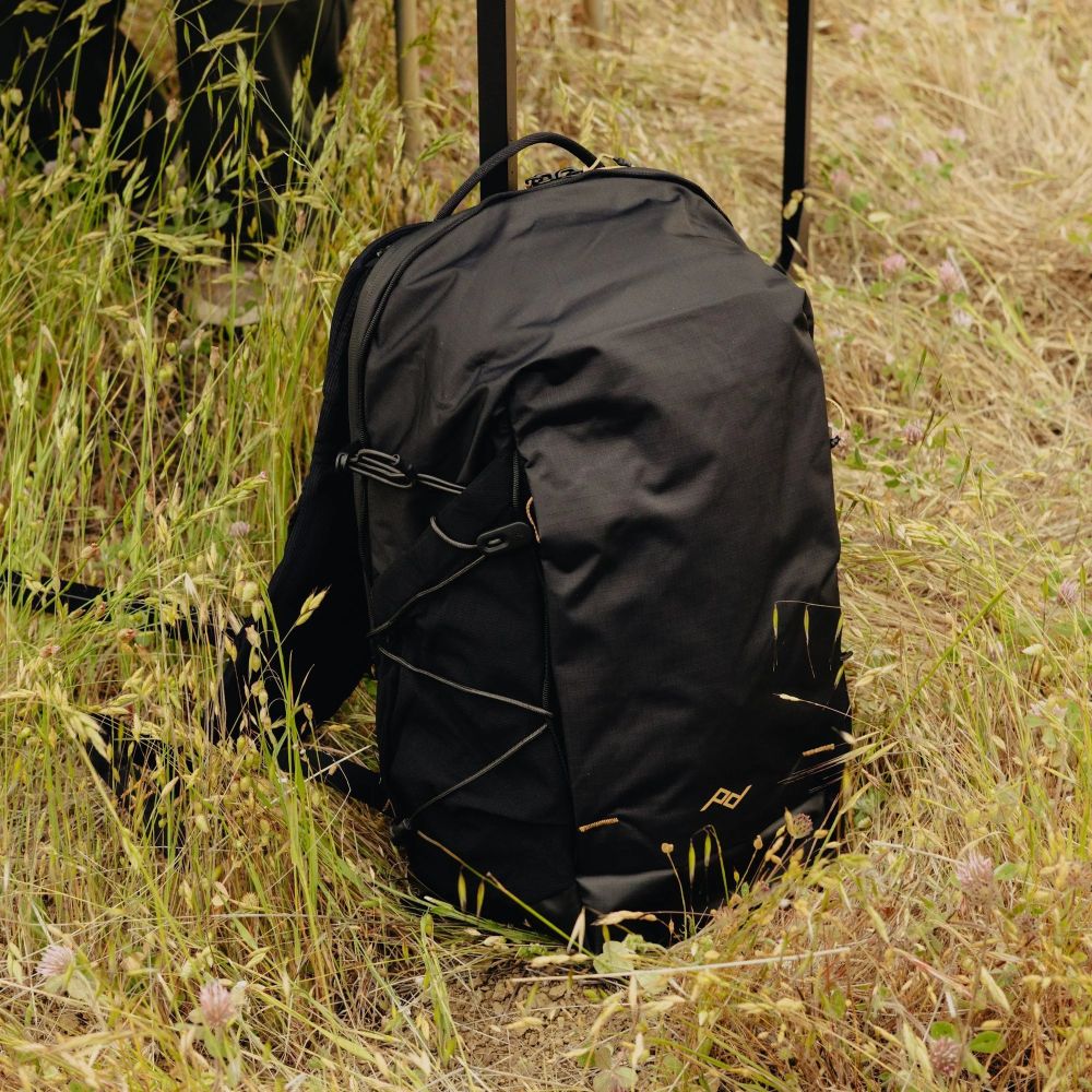 Peak Design Outdoor Backpack Zip 18L - black