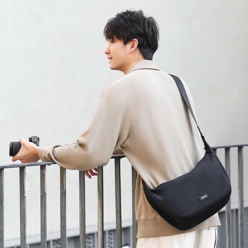 Ulanzi HMN1 Crossbody Bag - black