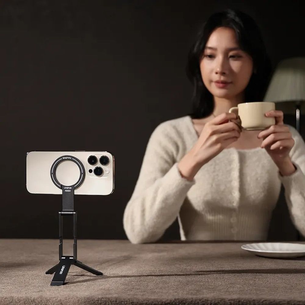 Ulanzi MA60 Mini Smartphone Tripod Foldable Magnetic