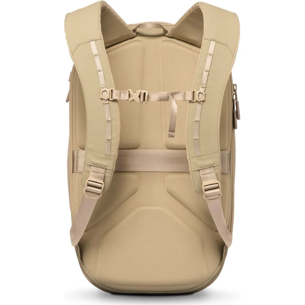 Gomatic Navigator RS 15L Backpack, sand
