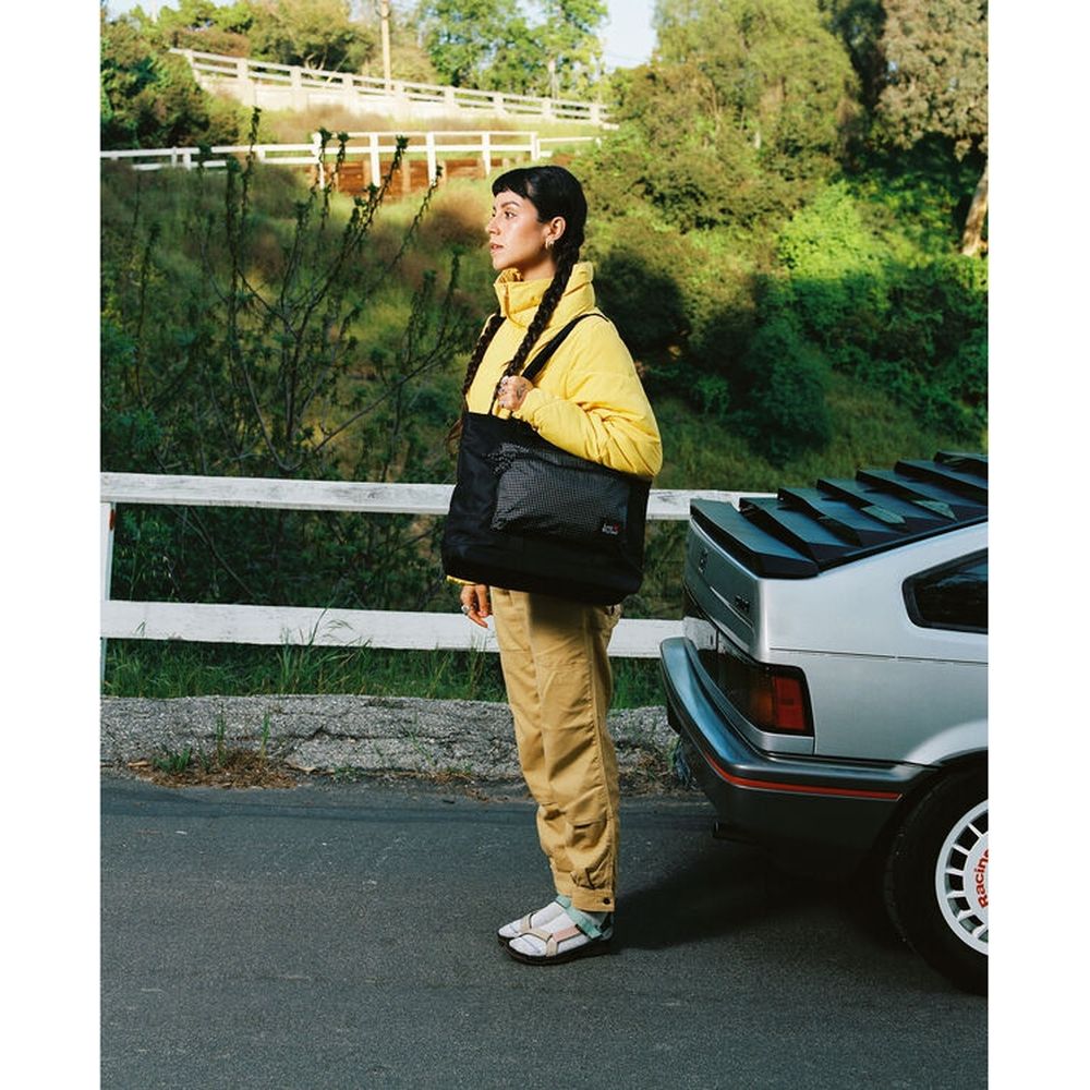 Long Weekend Beacon Tote Black