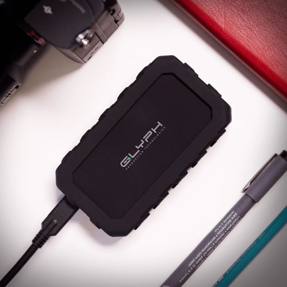 Glyph Atom EX20 High-Intensity USB-C (3.2, Gen 2x2) NVMe SSD Bus-Powered - 4 TB