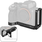 SmallRig 6034 L-Shaped Mount Plate with AirTag Slot for Sony Alpha 7 V / 7R V / 7 IV