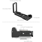 SmallRig 6034 L-Shaped Mount Plate with AirTag Slot for Sony Alpha 7 V / 7R V / 7 IV