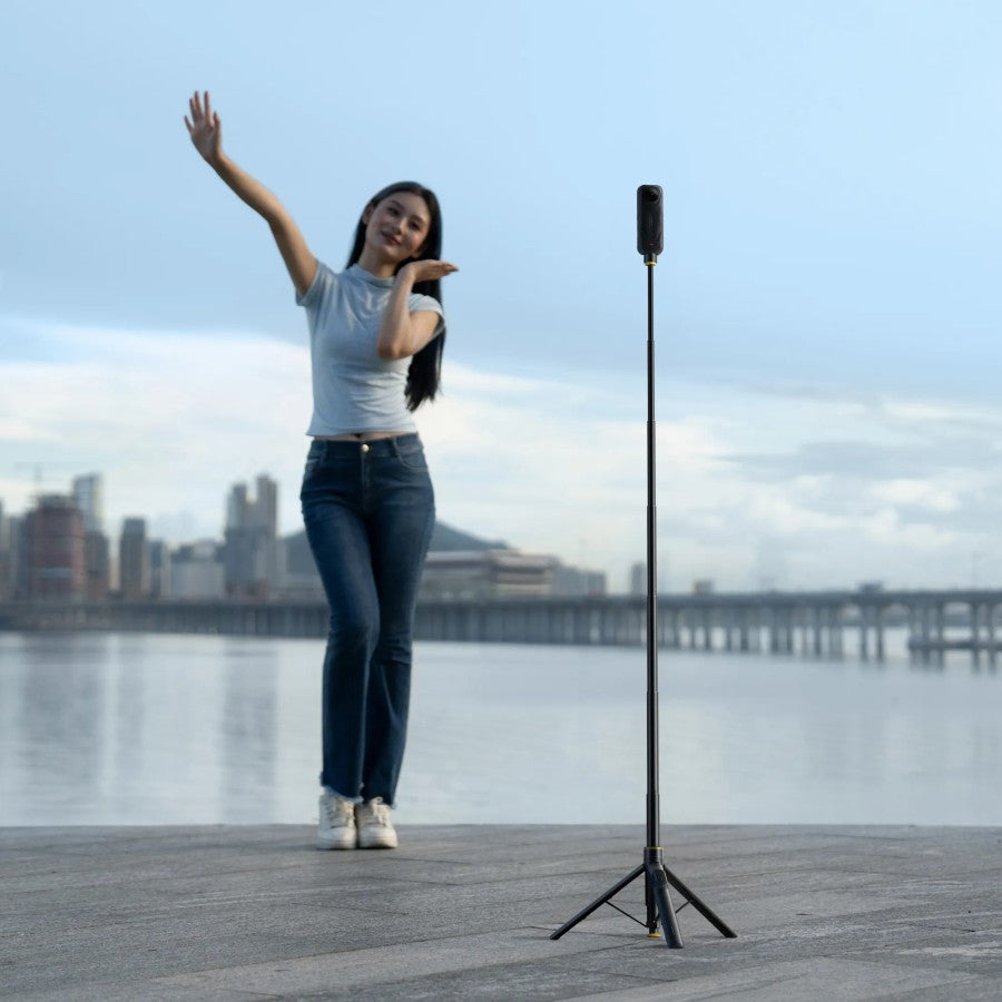 Insta360 2-in-1 Selfie stick + Throwpod