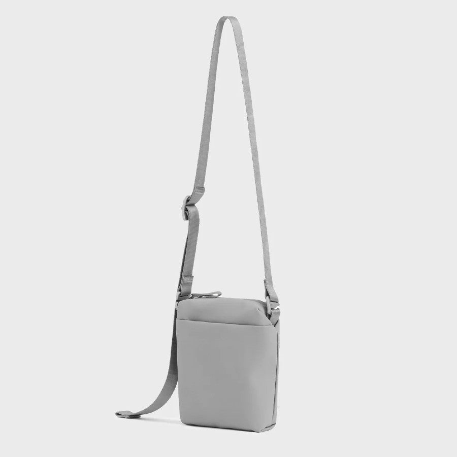 Urth Andesite Camera Pouch (Stone)