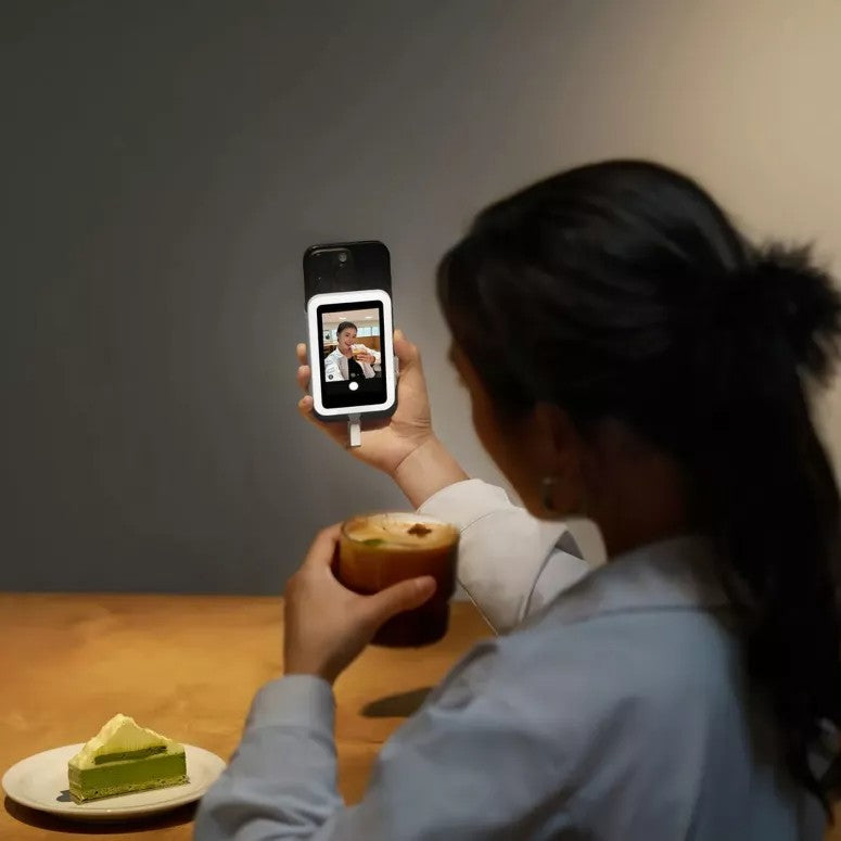 Insta360 Snap Selfie Screen With Light