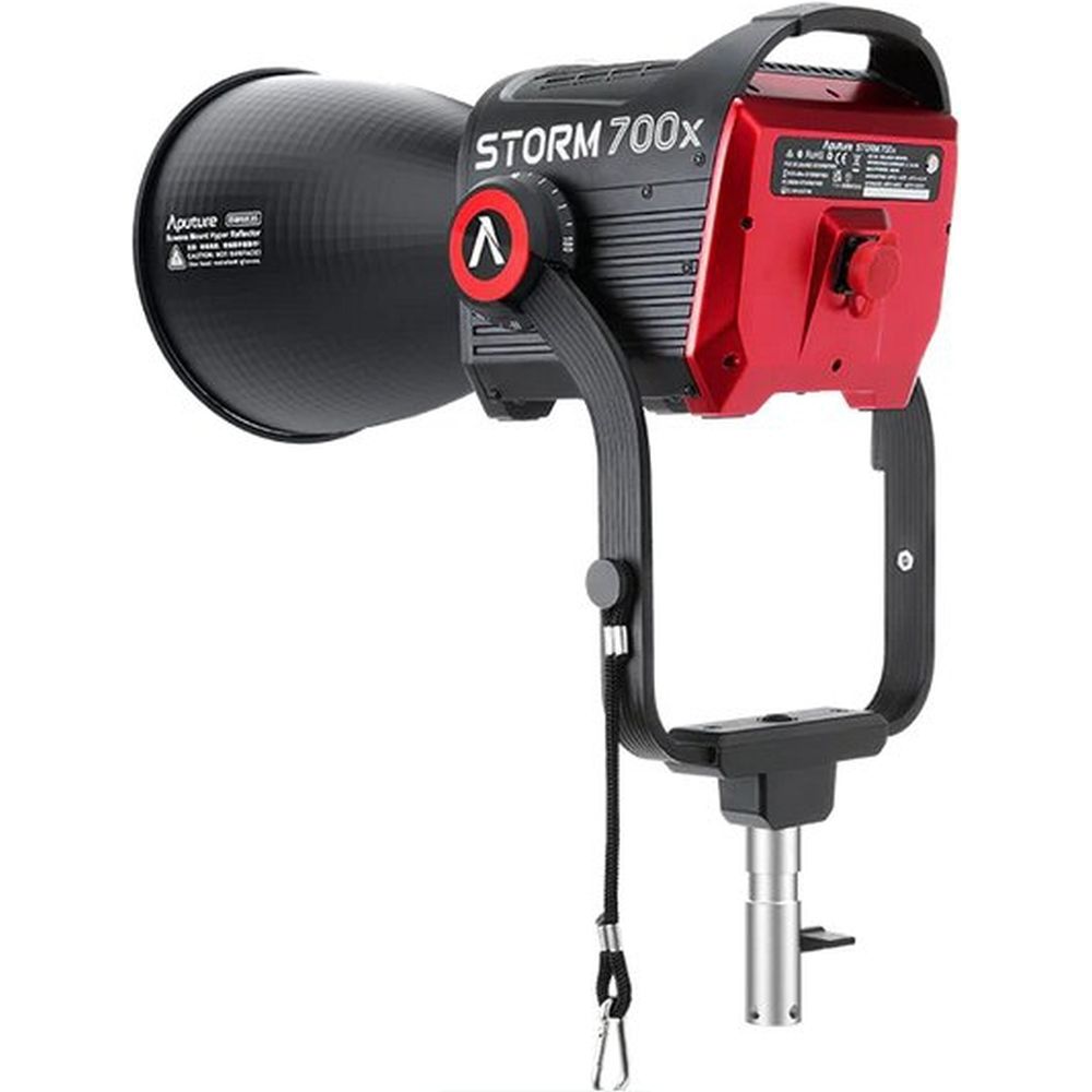 Aputure Storm 700x