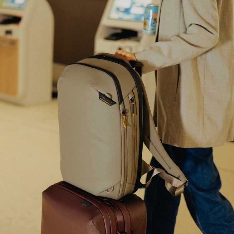 Peak Design Travel Backpack 20L - Stone