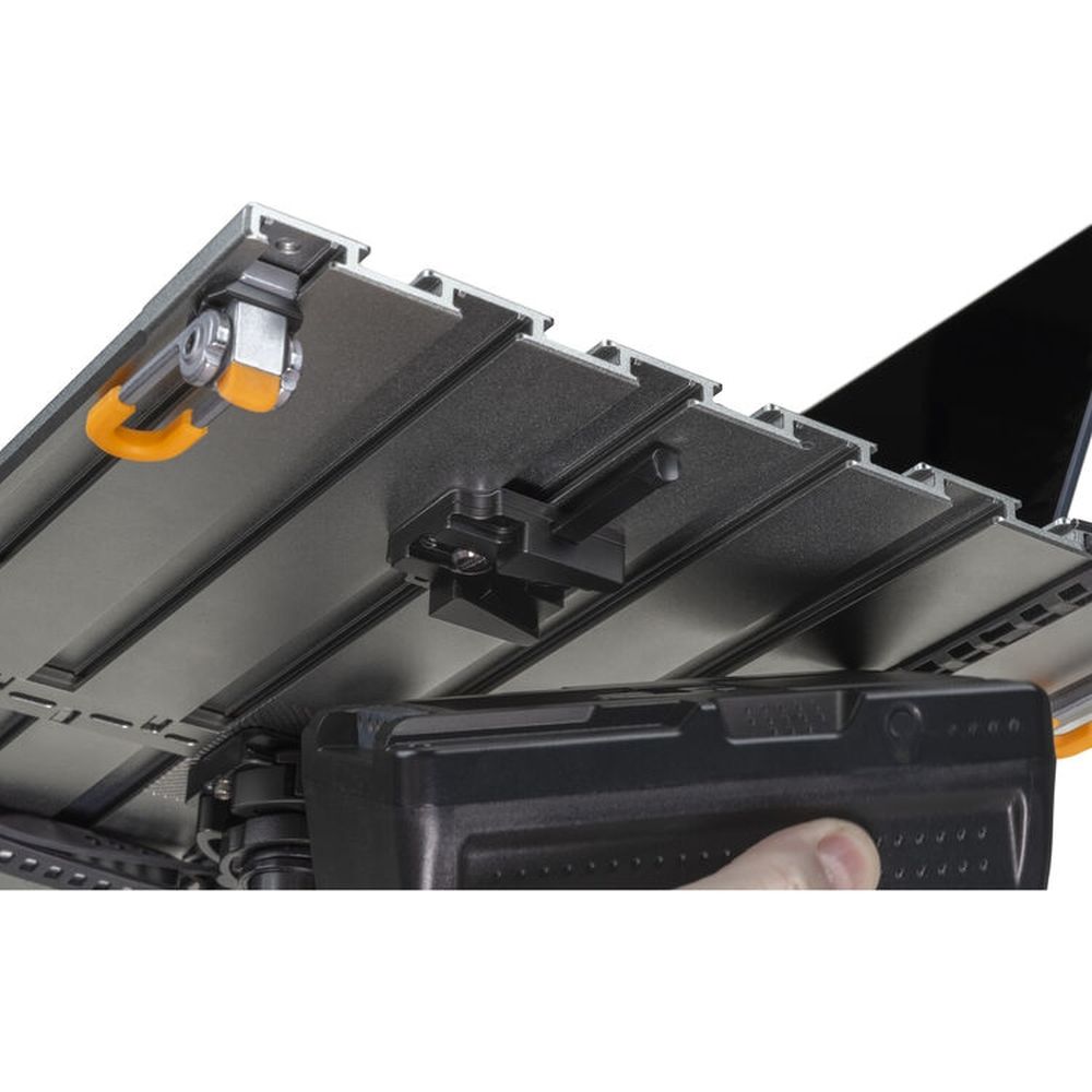 Tether Tools AeroTrac V-mount Adapter